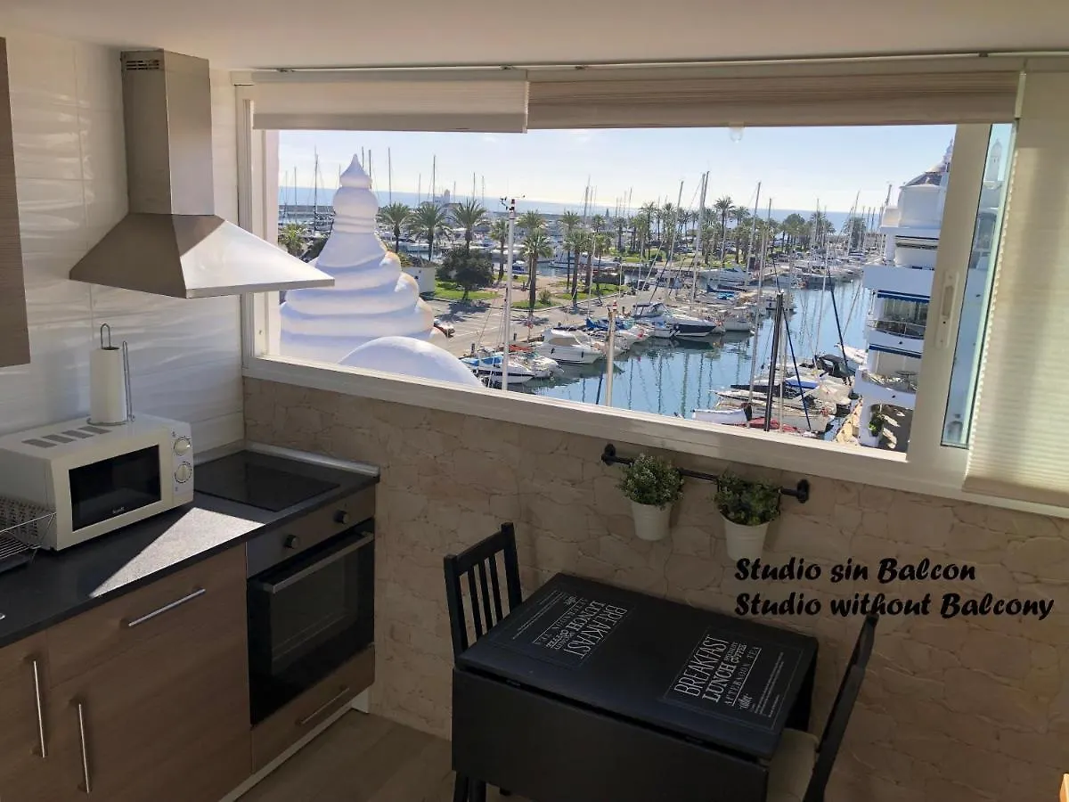 Puerto Marina Waterfront Apartment Benalmádena 0*,  Spanyolország